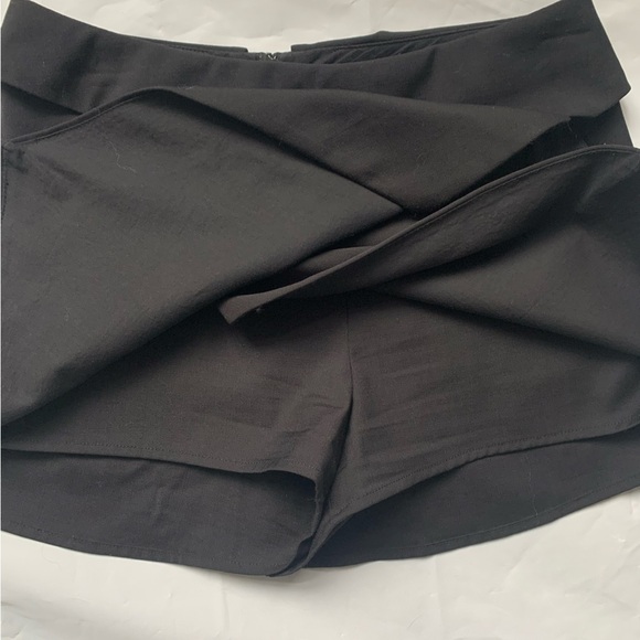 Talula Black Crossfront Skort - Black Size 0 - Picture 5 of 8